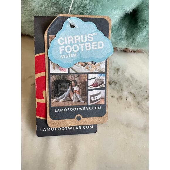 LAMO Fuzzy Sheepskin Shearling Slides Flip Flops M - Picture 9 of 9